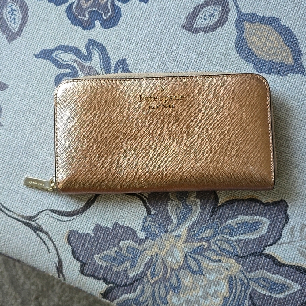 Kate Spade ~ metallic pink wallet
